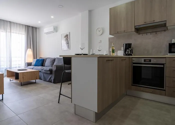 A Blissful 1-bedroom Voyage In Appartamento *