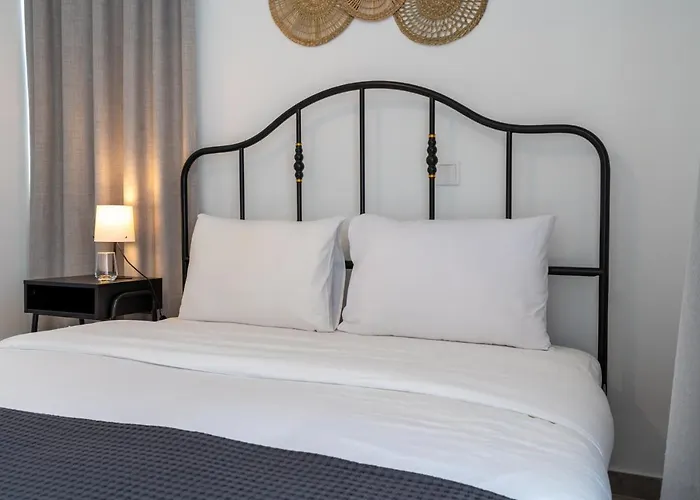 A Blissful 1-bedroom Voyage In Larnaca