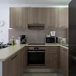 Daire A Blissful 1-bedroom Voyage In