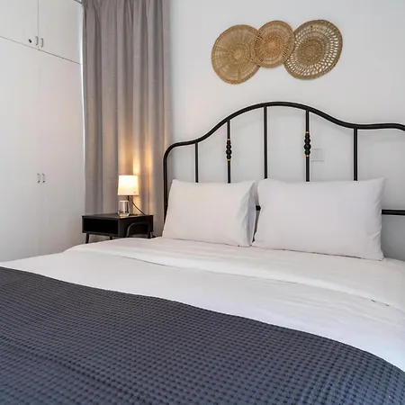 A Blissful 1-bedroom Voyage In Lárnaca